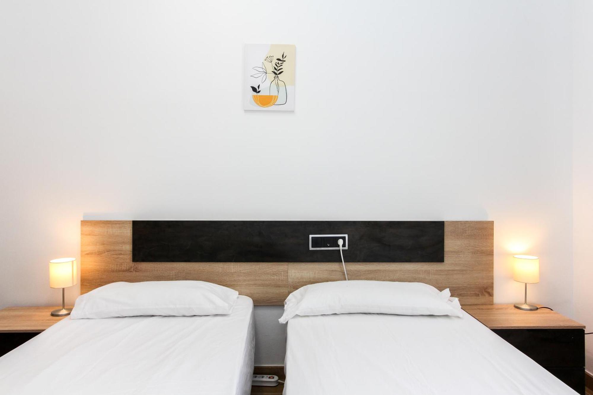 Villa Serena 滨海略雷特 外观 照片
